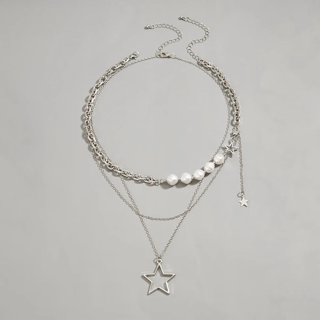 Trendy Y2K Star Pendant Necklace Vintage Goth Simple Multi Layered Metal Chain Necklace Women Charm Statement Jewelry Gifts