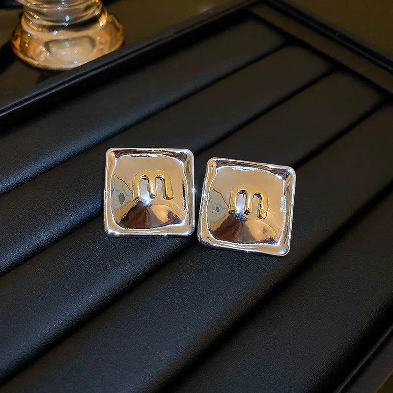 Letter M-shape Double-sided Zircon Hoop Earrings for Women Oil Dripping Ear Buckles French Design High-end  Luxury Jewelry M