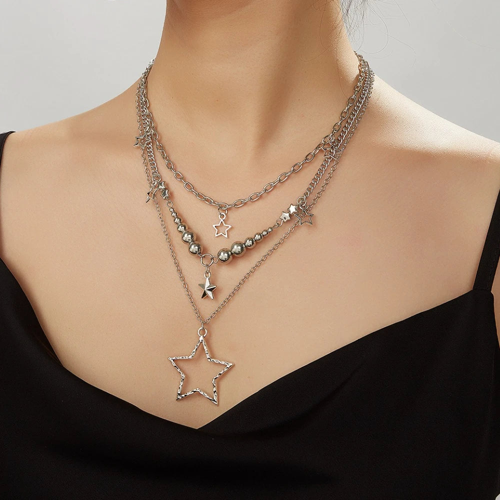 Trendy Y2K Star Pendant Necklace Vintage Goth Simple Multi Layered Metal Chain Necklace Women Charm Statement Jewelry Gifts